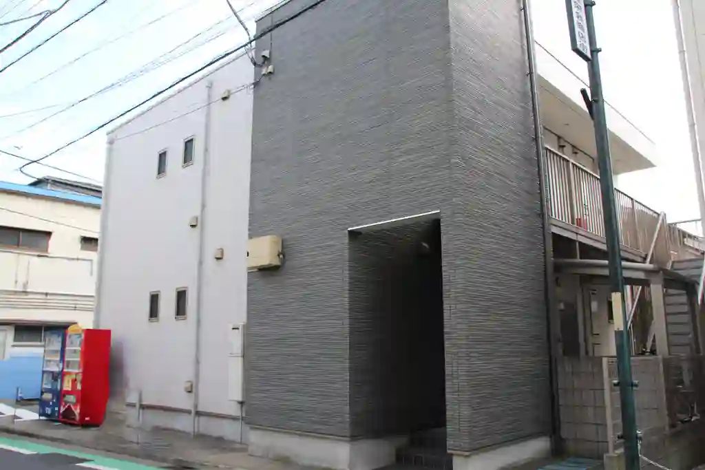 アディール川崎小田 外観